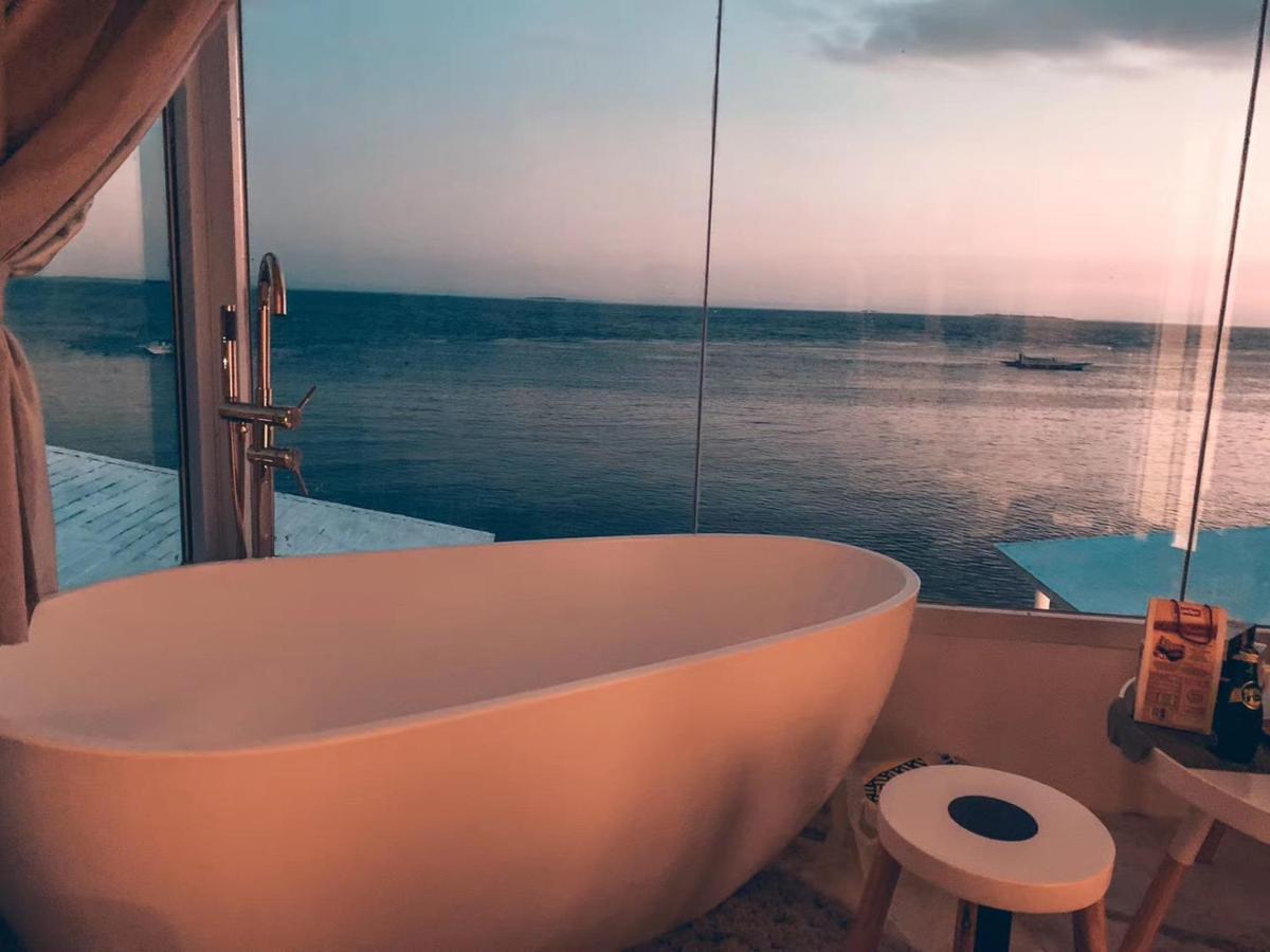 King Room with Spa Bath