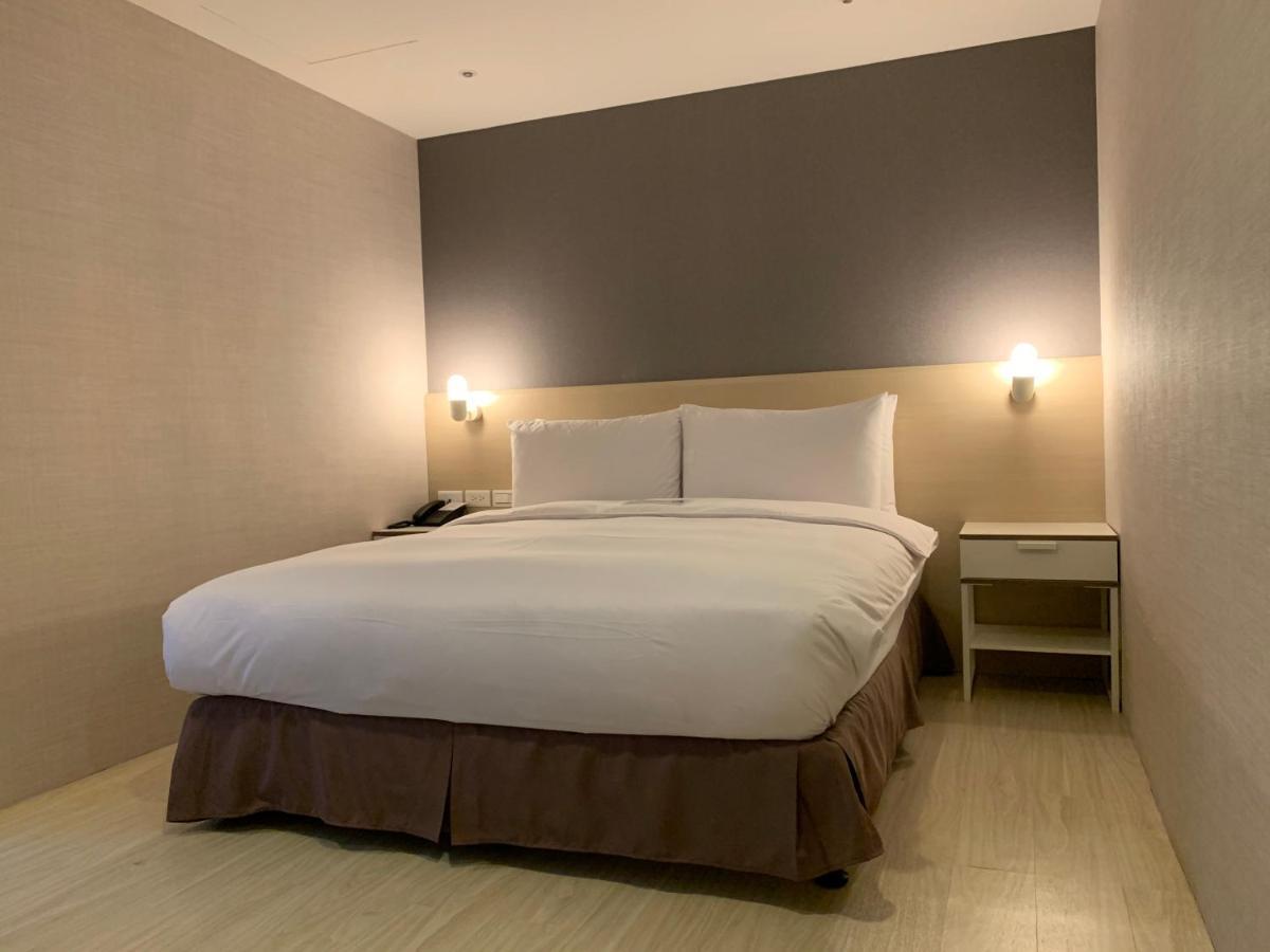 Budget Double Room,1019991070:JPEG