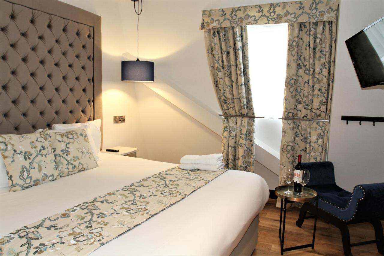 Deluxe King Room,1075591774:JPEG