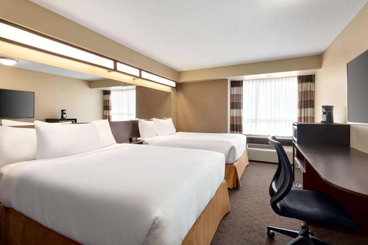 Queen Room Two Queen Beds Roll Shower Mobility Accessible or Non-Smoking,1114558497:JPEG