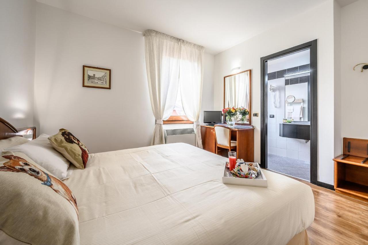 Quarto Duplo Standard