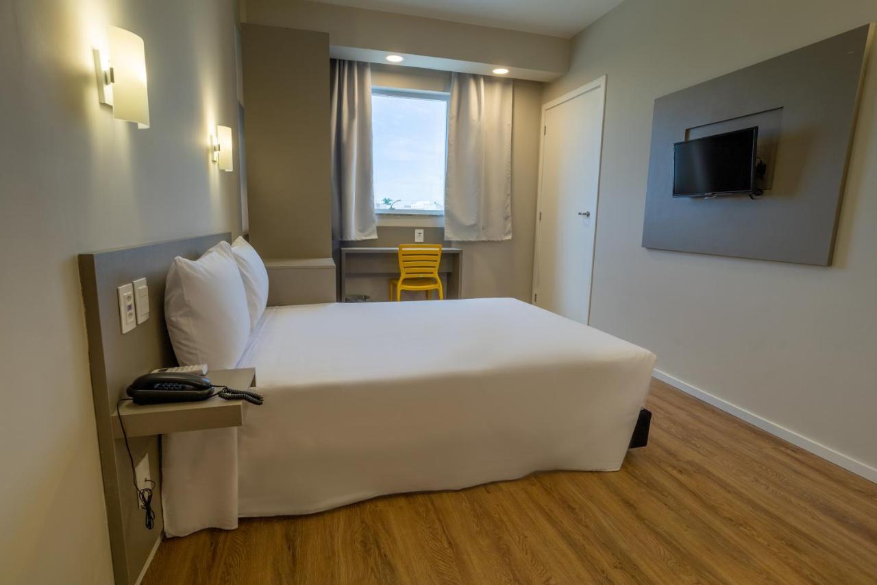 Quarto Duplo Standard