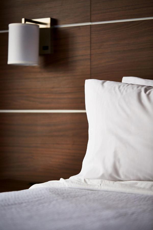 Standard King Room,1203689599:JPEG