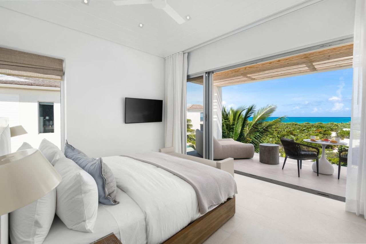 Grace Bay 4 Bedroom Oceanview Villa