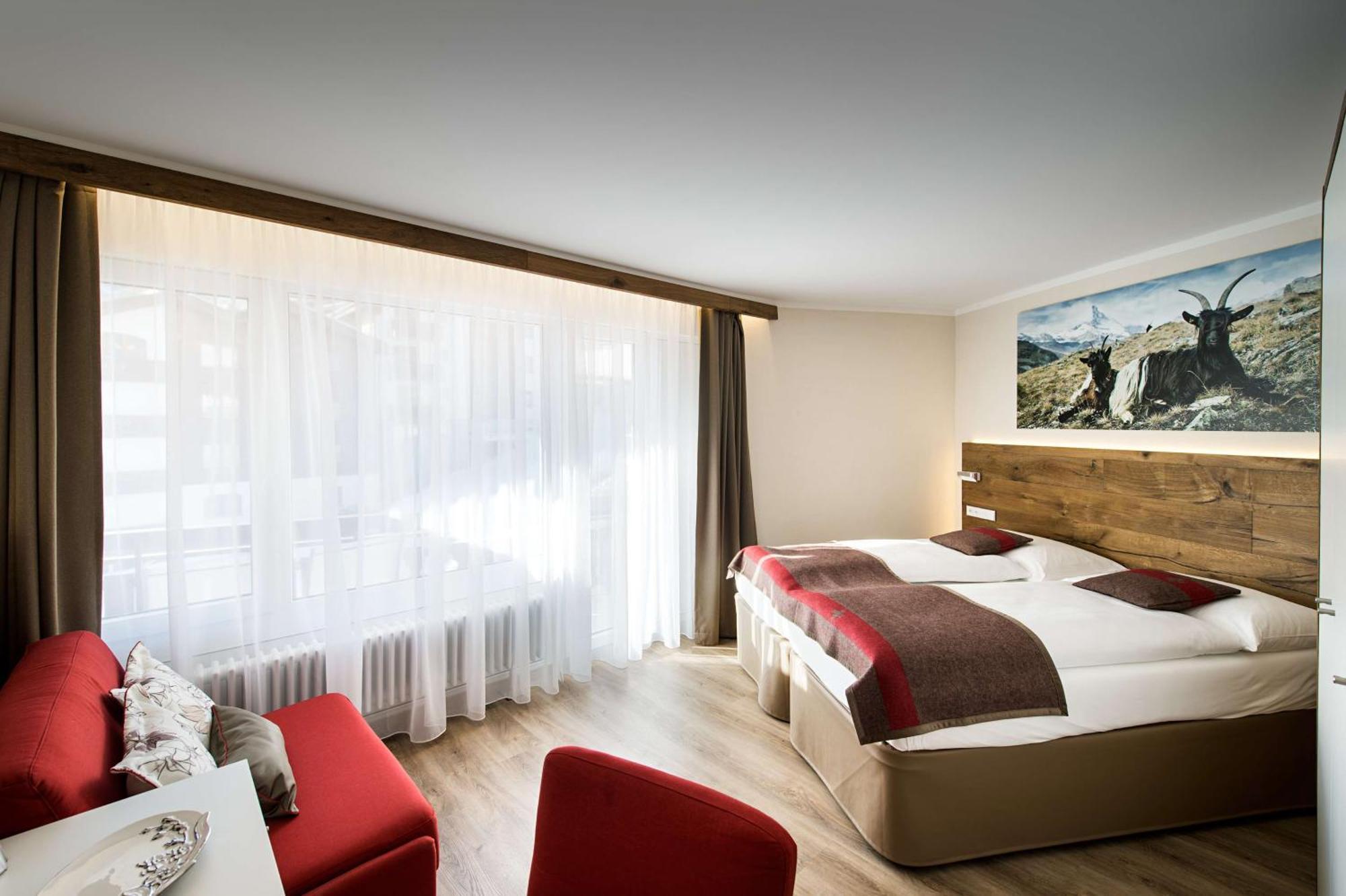 Deluxe Room with Balcony / Terrace