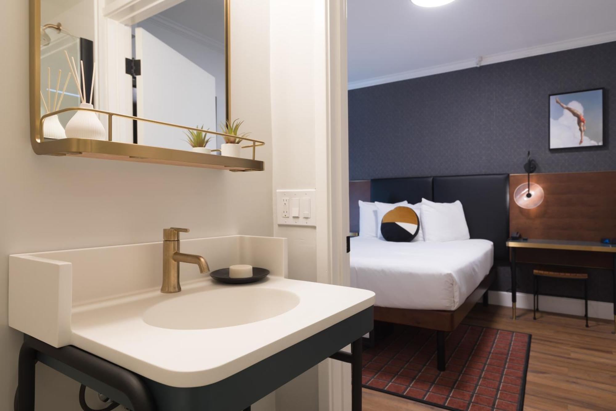 Habitación Modern con cama grande