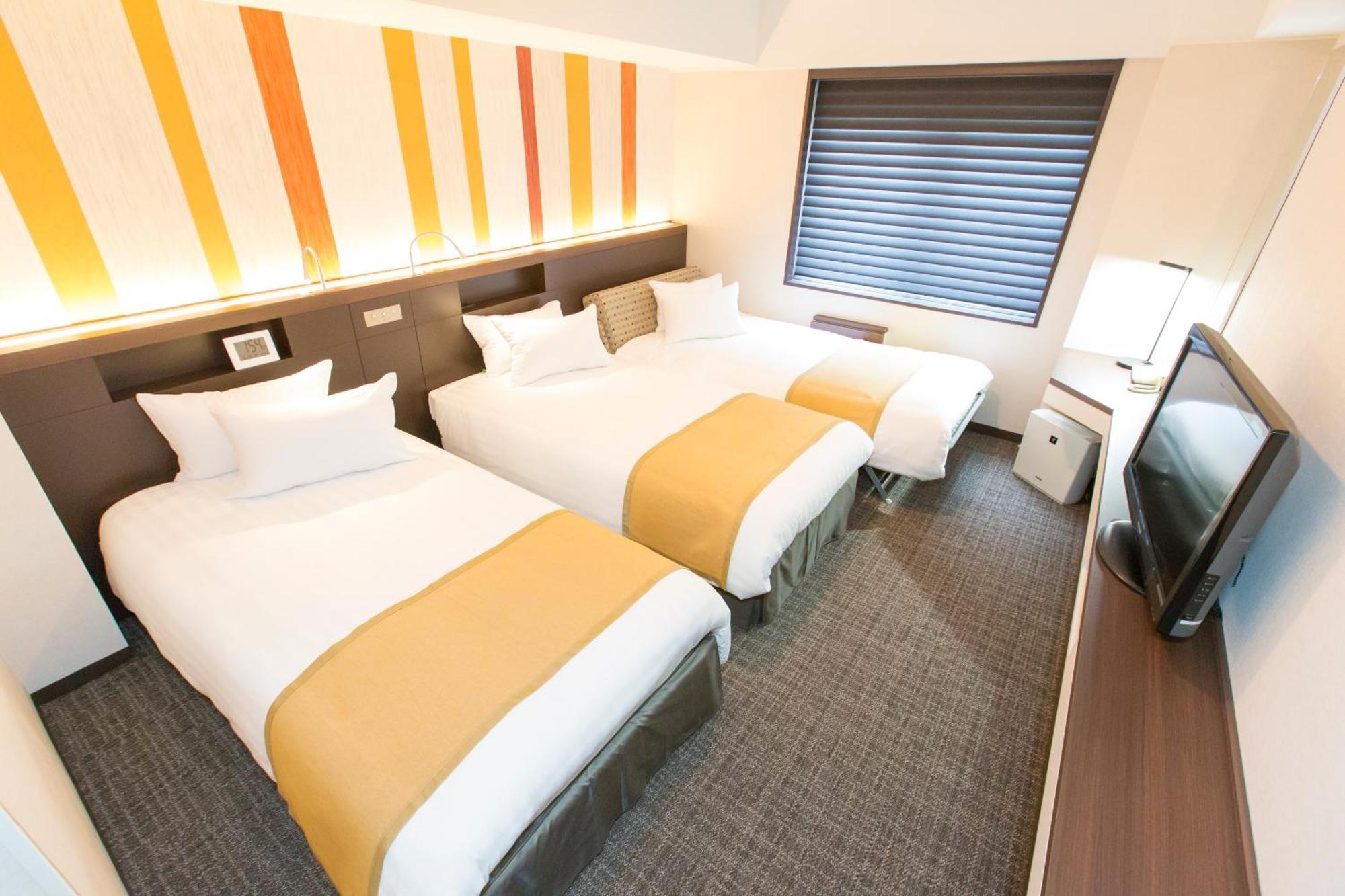 Moderate Twin A  (for 3 Guests) – Non-Smoking,1456768261:JPEG