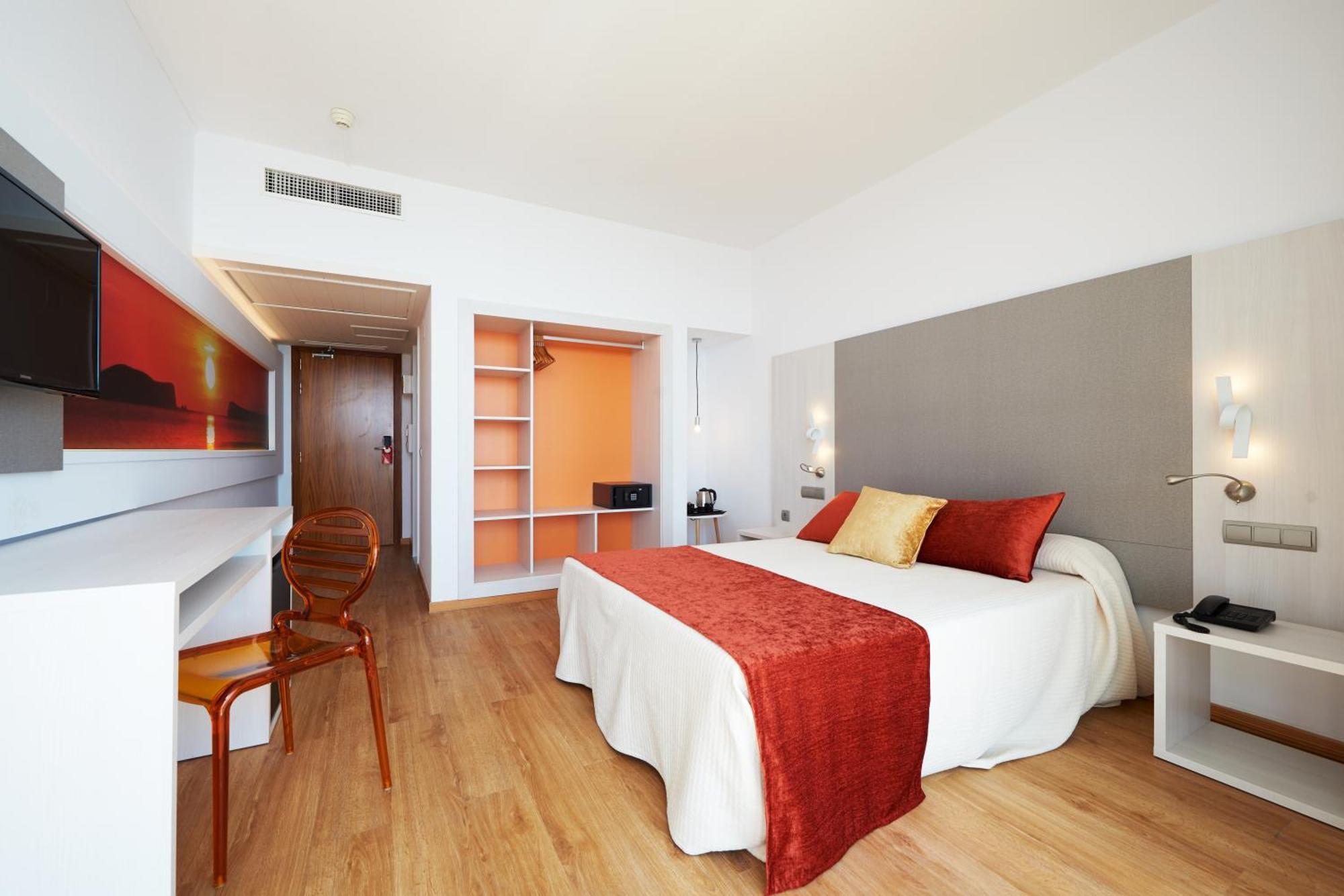 Twin Room Sea View