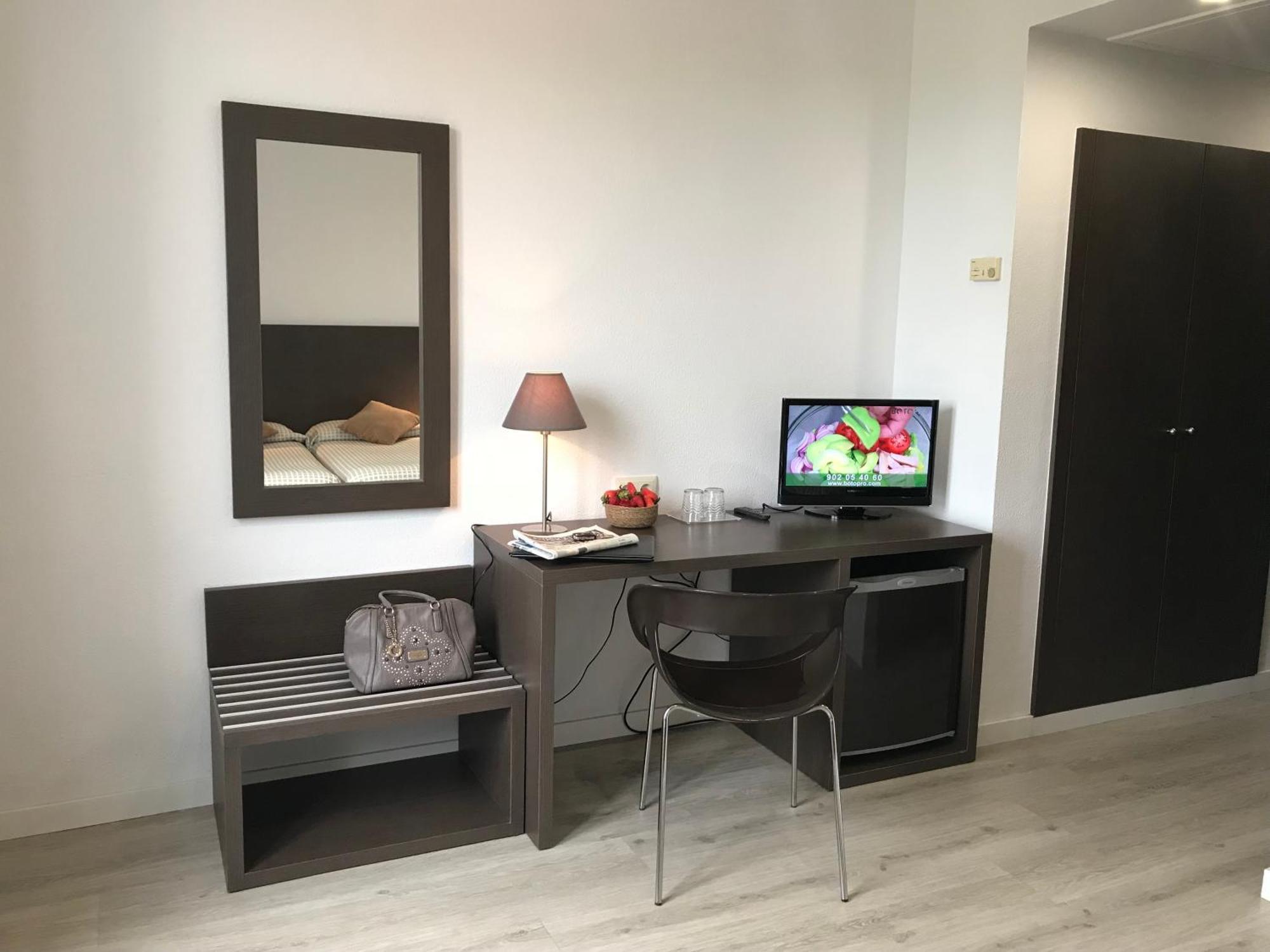 Double or Twin Room,1620589046:JPEG