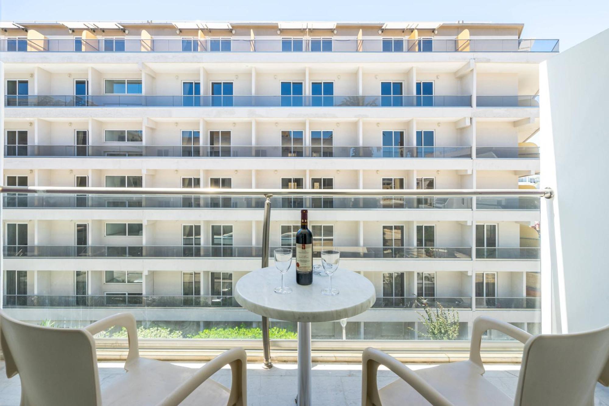 Habitación Doble Superior con vistas a la ciudad - 1 o 2 camas