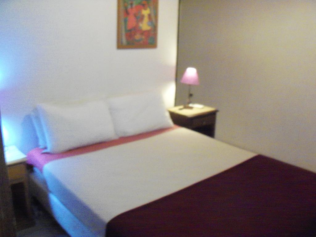 Double Room,694630275:JPEG