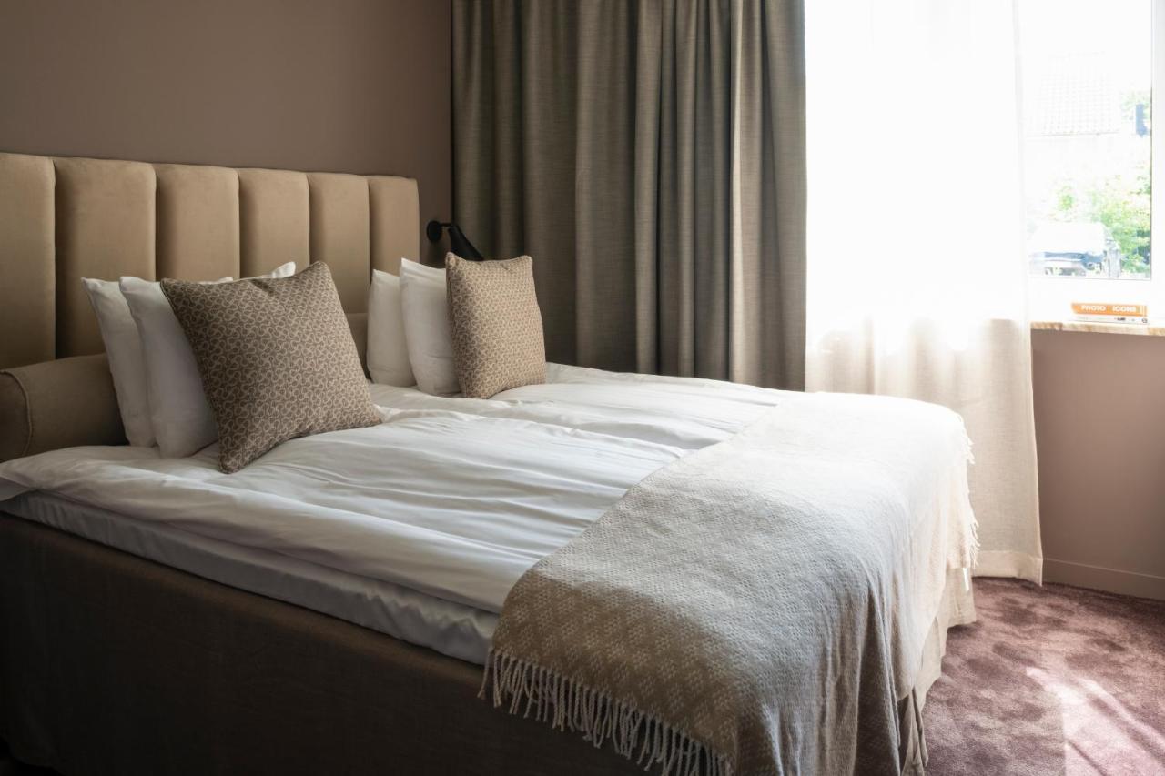 Suite (Excluding Spa)