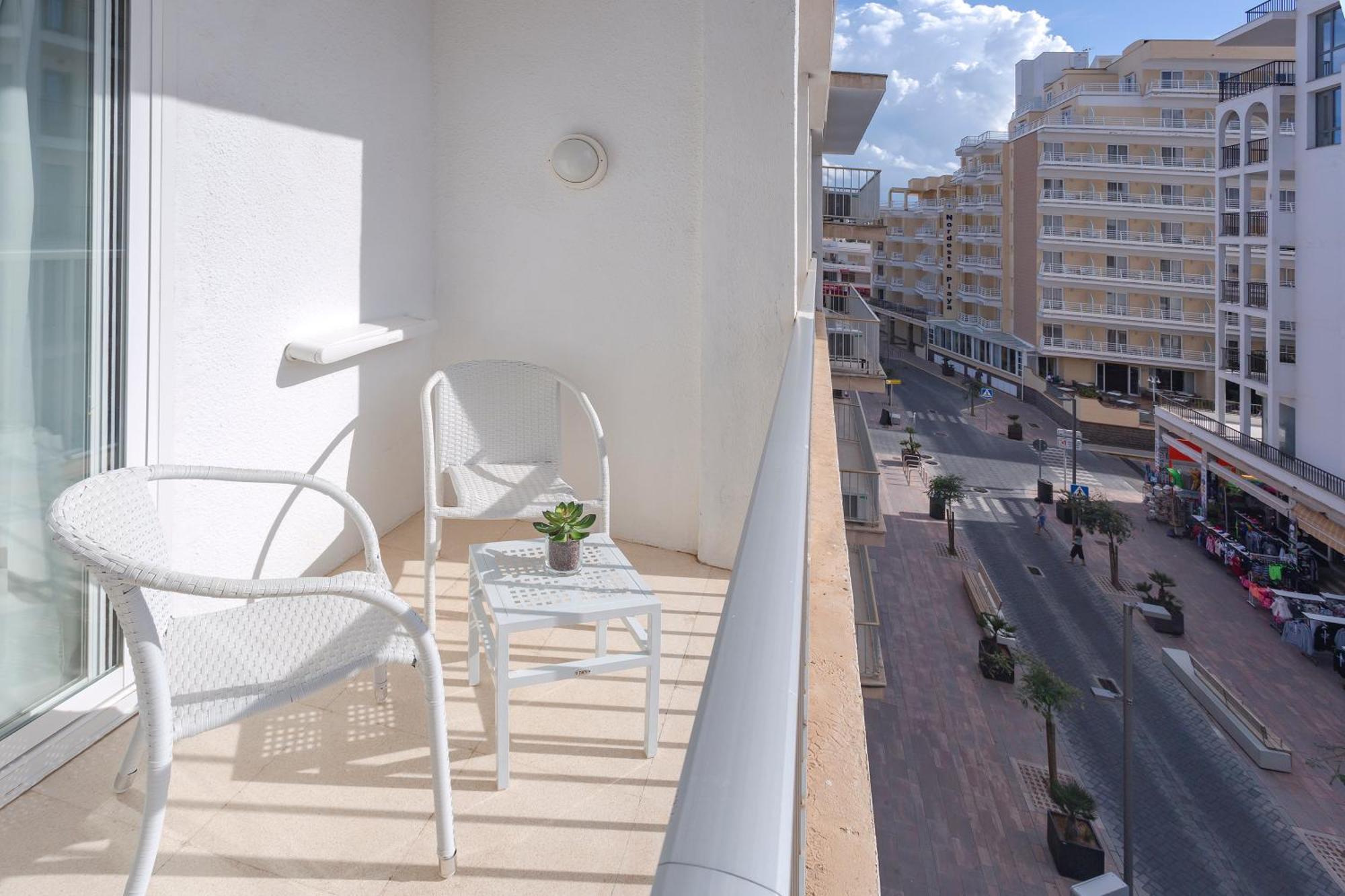 Double Room Balcony,1272284728:JPEG