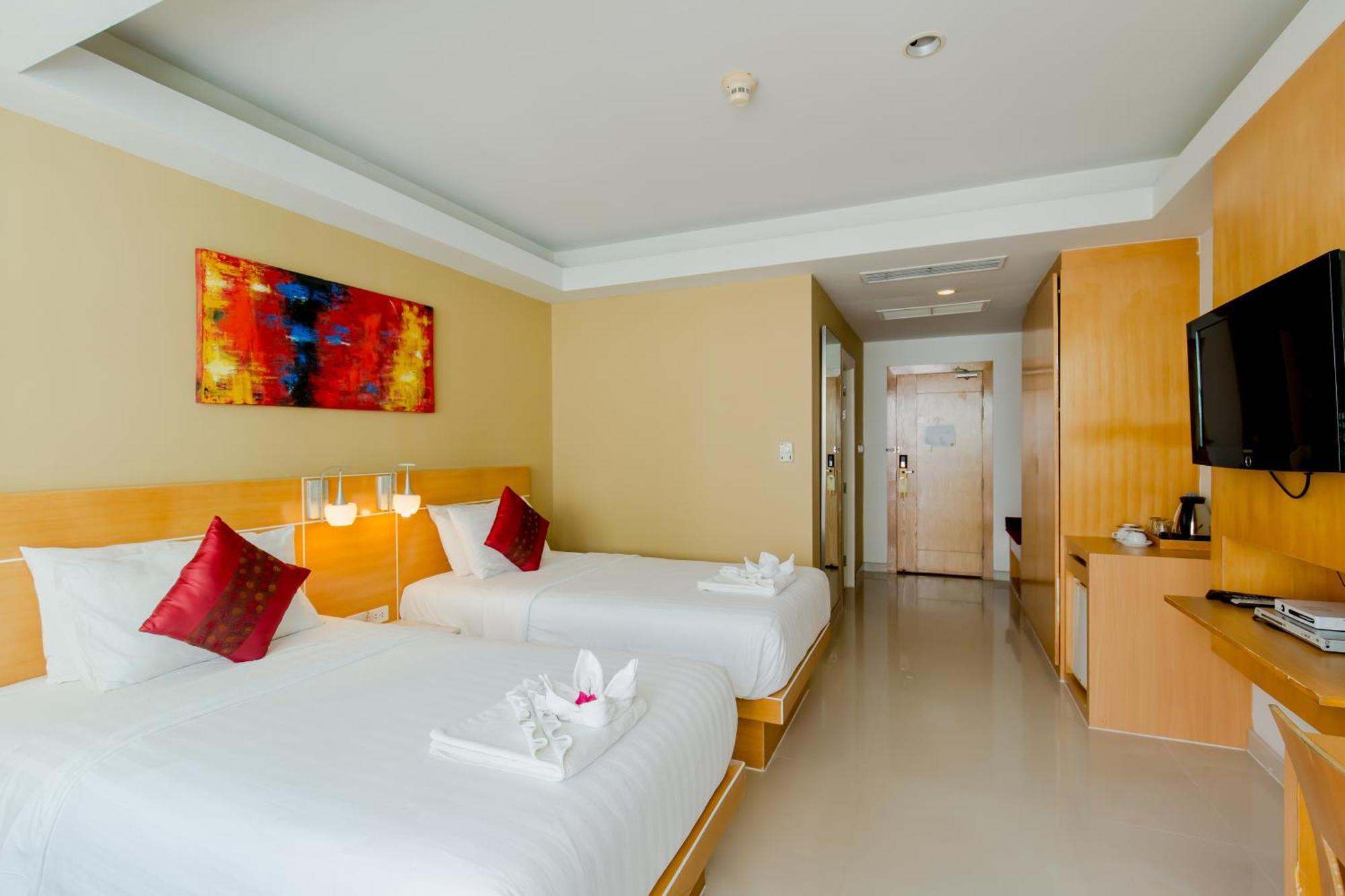 Superior Double or Twin Room,679015374:JPEG
