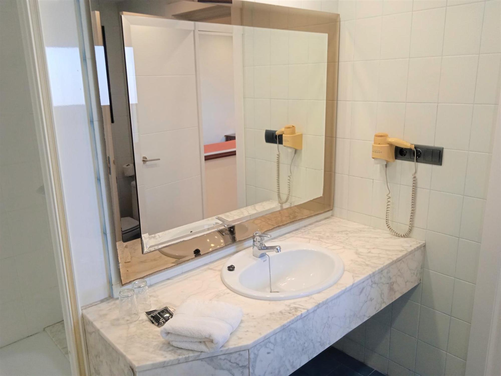 Basic Double Room 1 or 2 beds