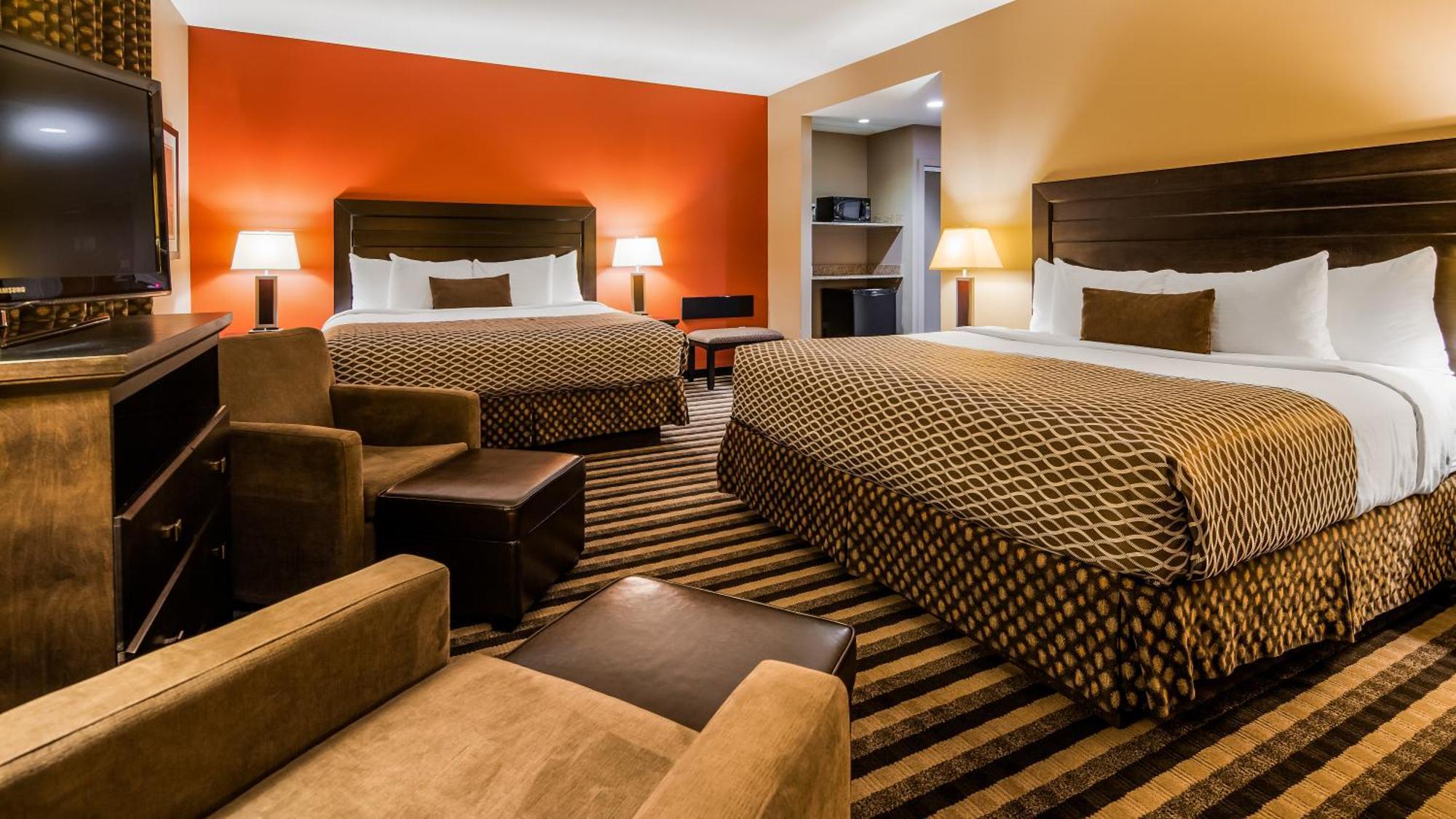 King Room with Two King Beds and Jetted Tub