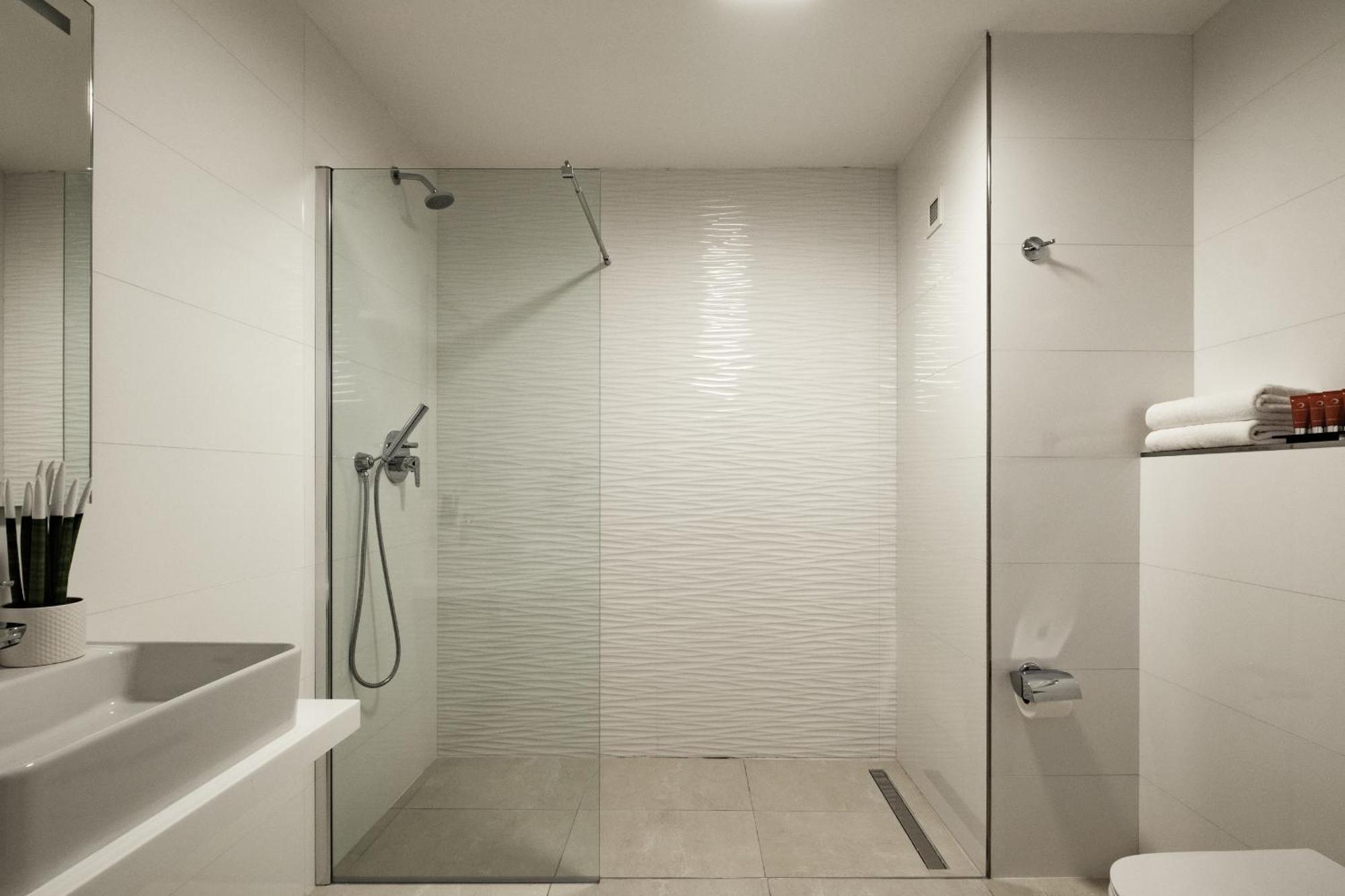 Superior Double or Twin Room Sea View