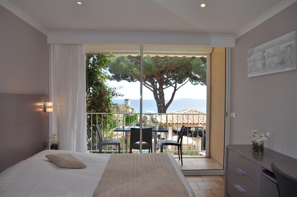 Quadruple Room with Sea View,153746188:JPEG