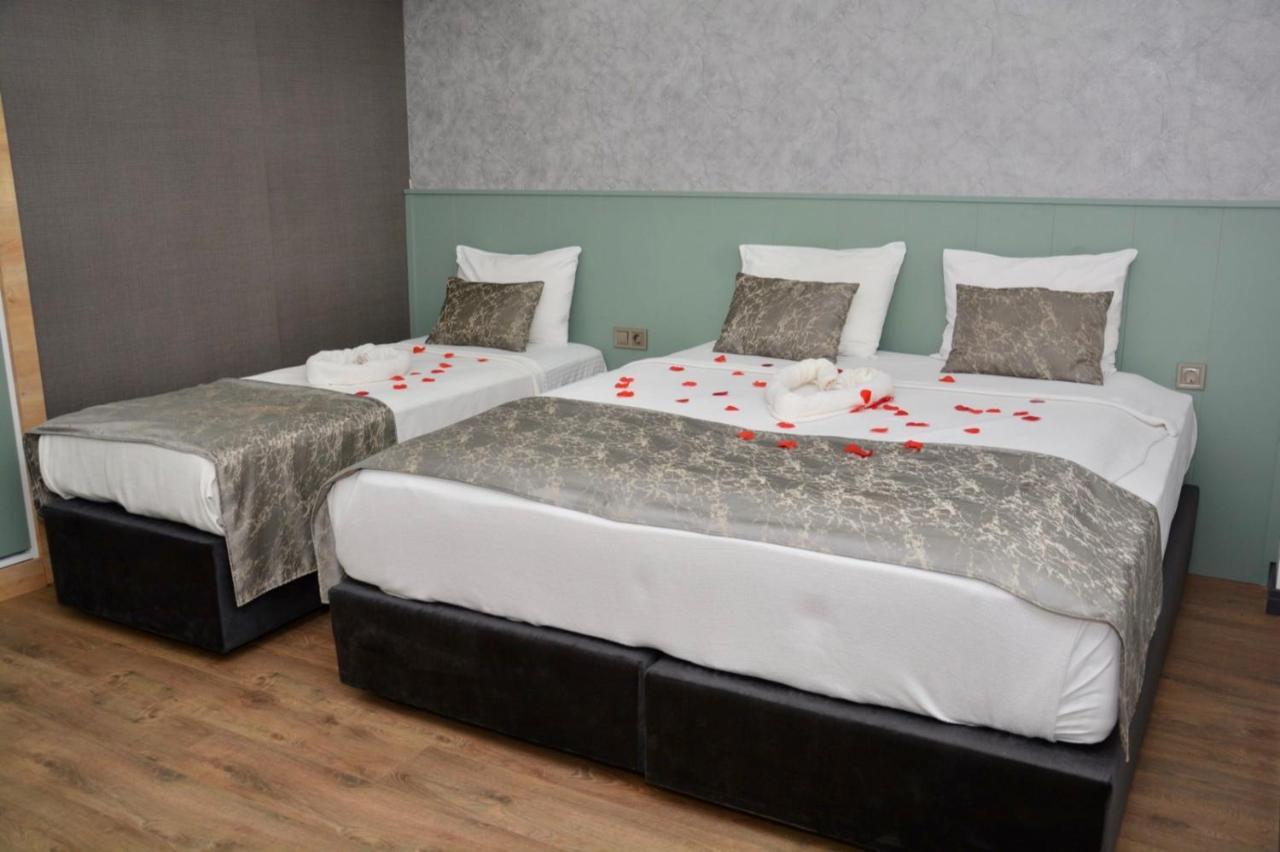 Triple Room,1288530922:JPEG