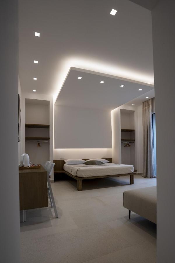 Executive Suite,1297631773:JPEG