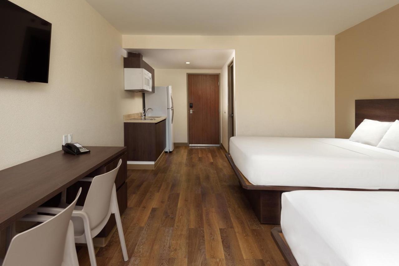 Standard Double Suite