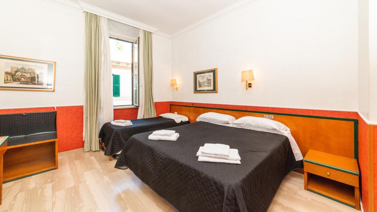 Quarto Deluxe com Cama de Casal ou 2 de Solteiro