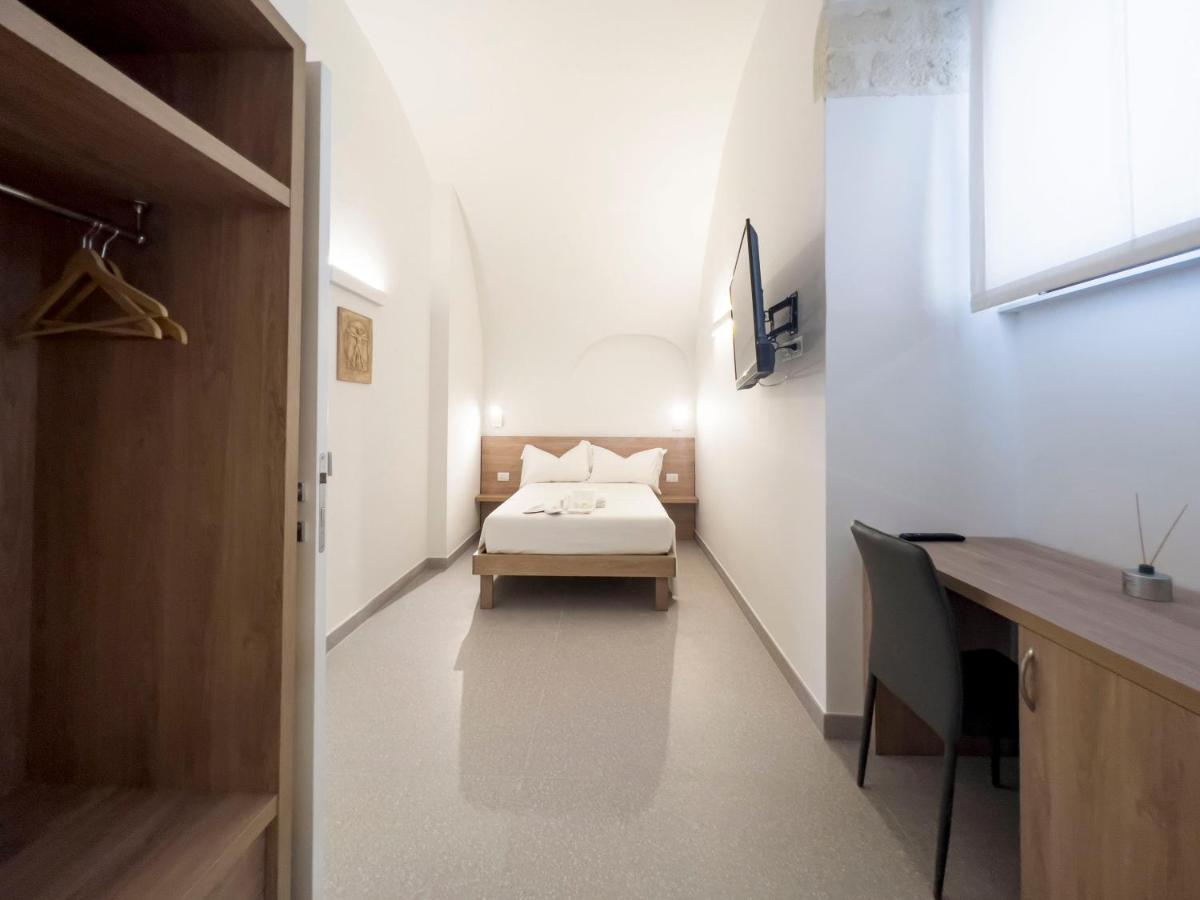 Double Room with Private Bathroom,1323947773:JPEG