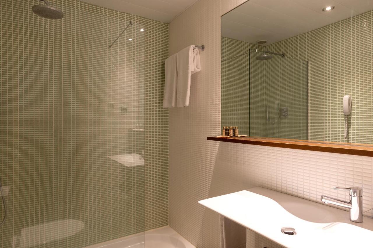 Double or Twin Room Terrace