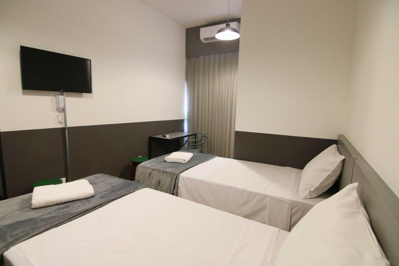 Quarto Standard com 2 Camas de Solteiro