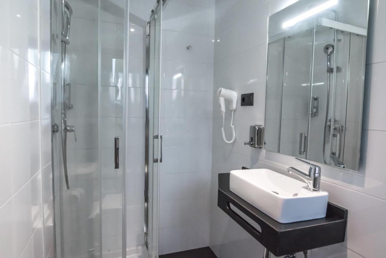 Chambre Double Économique sans Fenêtre