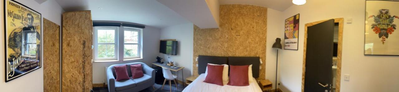 Superior Double Room Ensuite Room 6