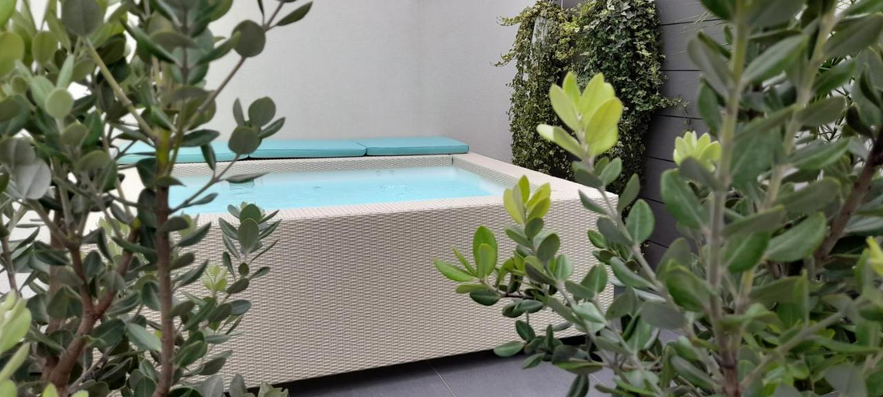 Habitación Doble con bañera de hidromasaje