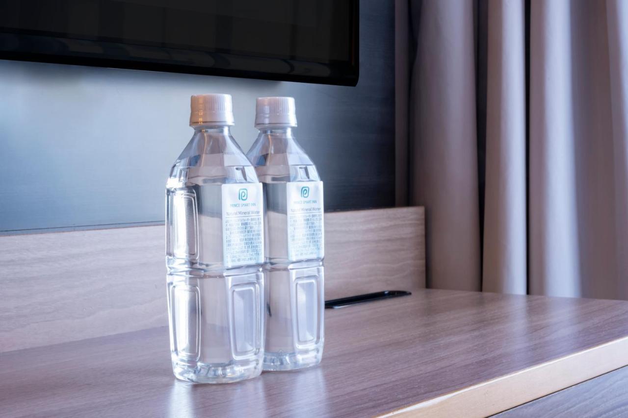 Standard Compact Twin Room Complimentary