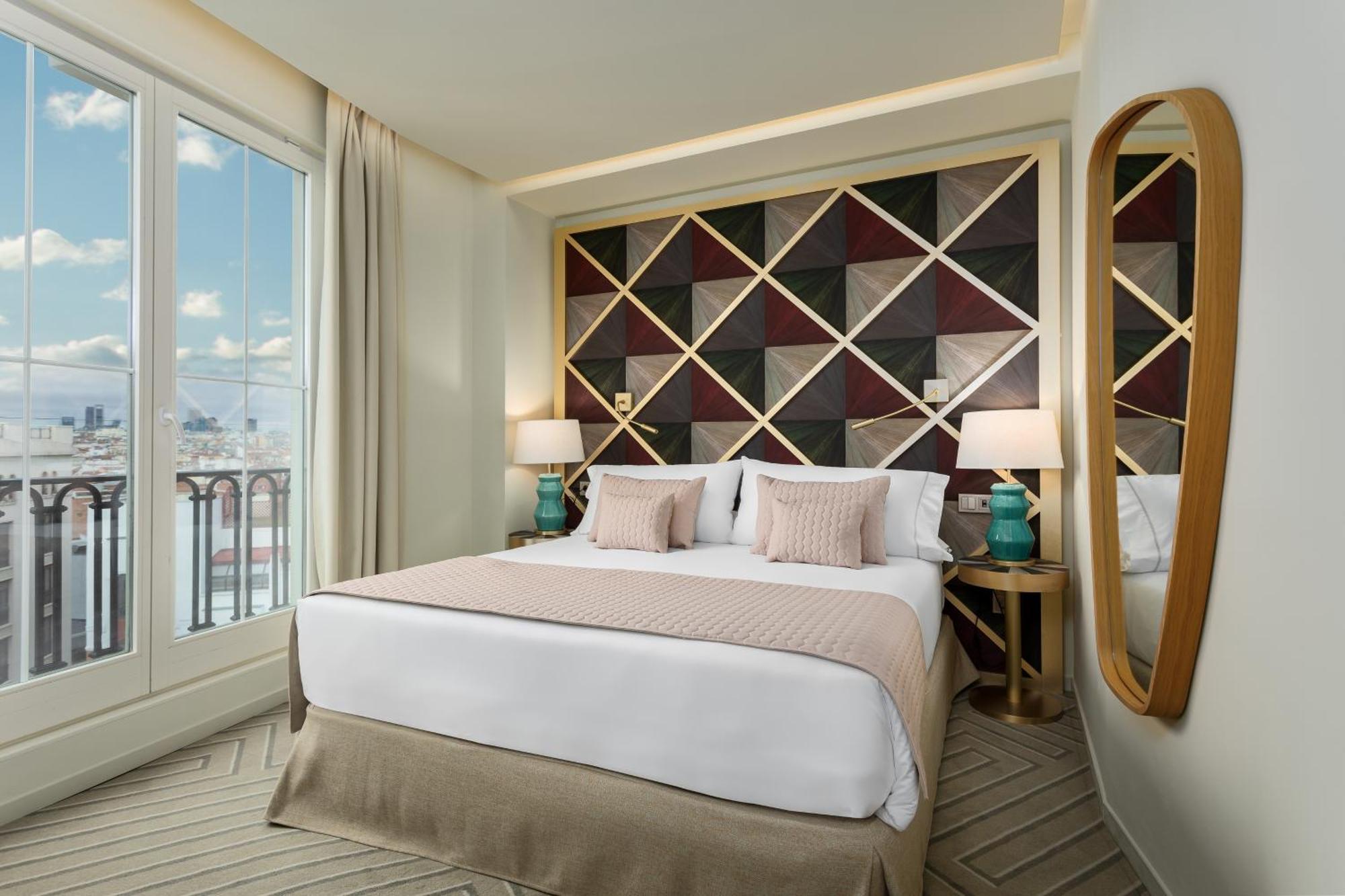 Superior Double Room Gran Via view