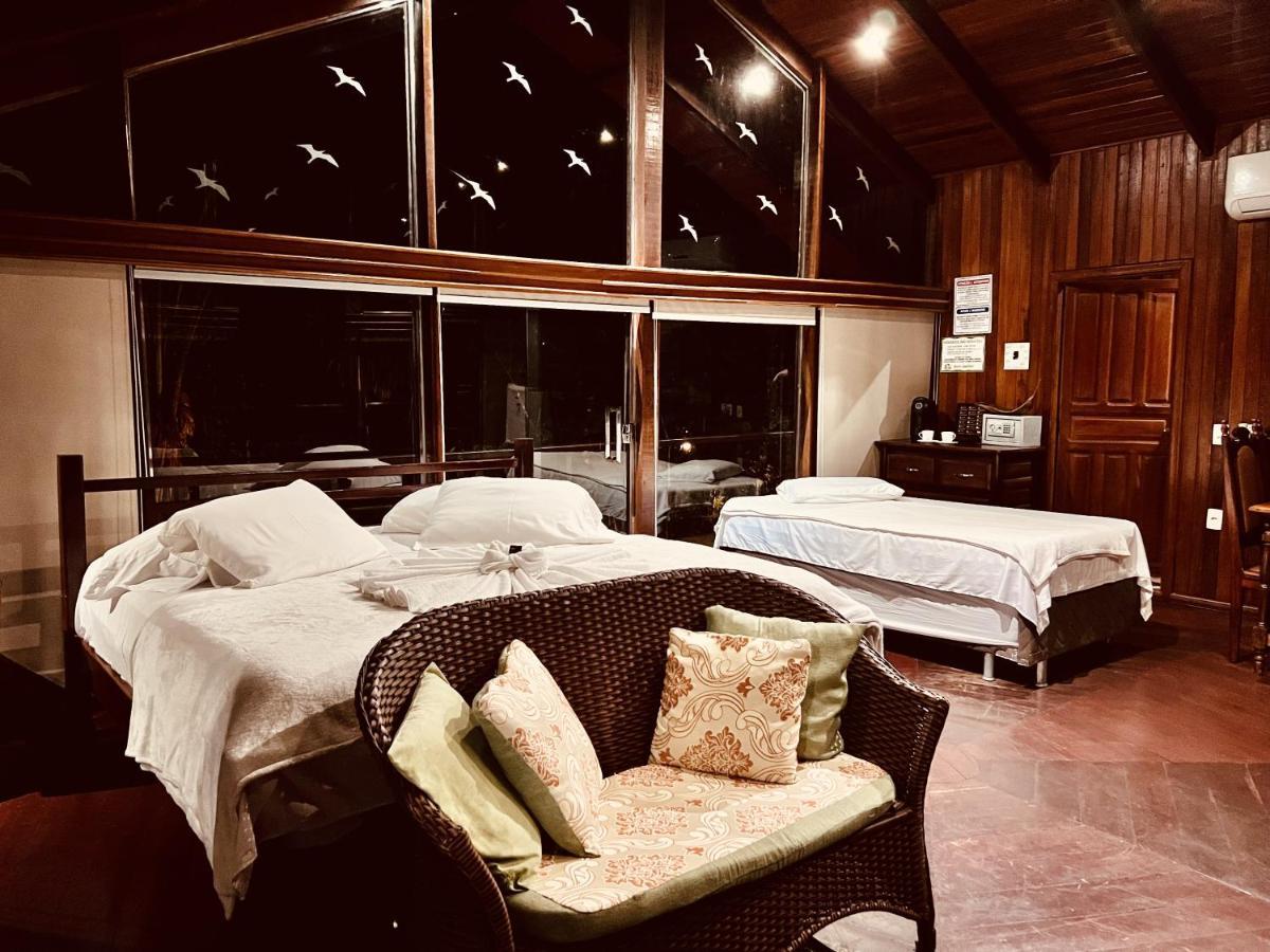 Quarto Quádruplo Deluxe