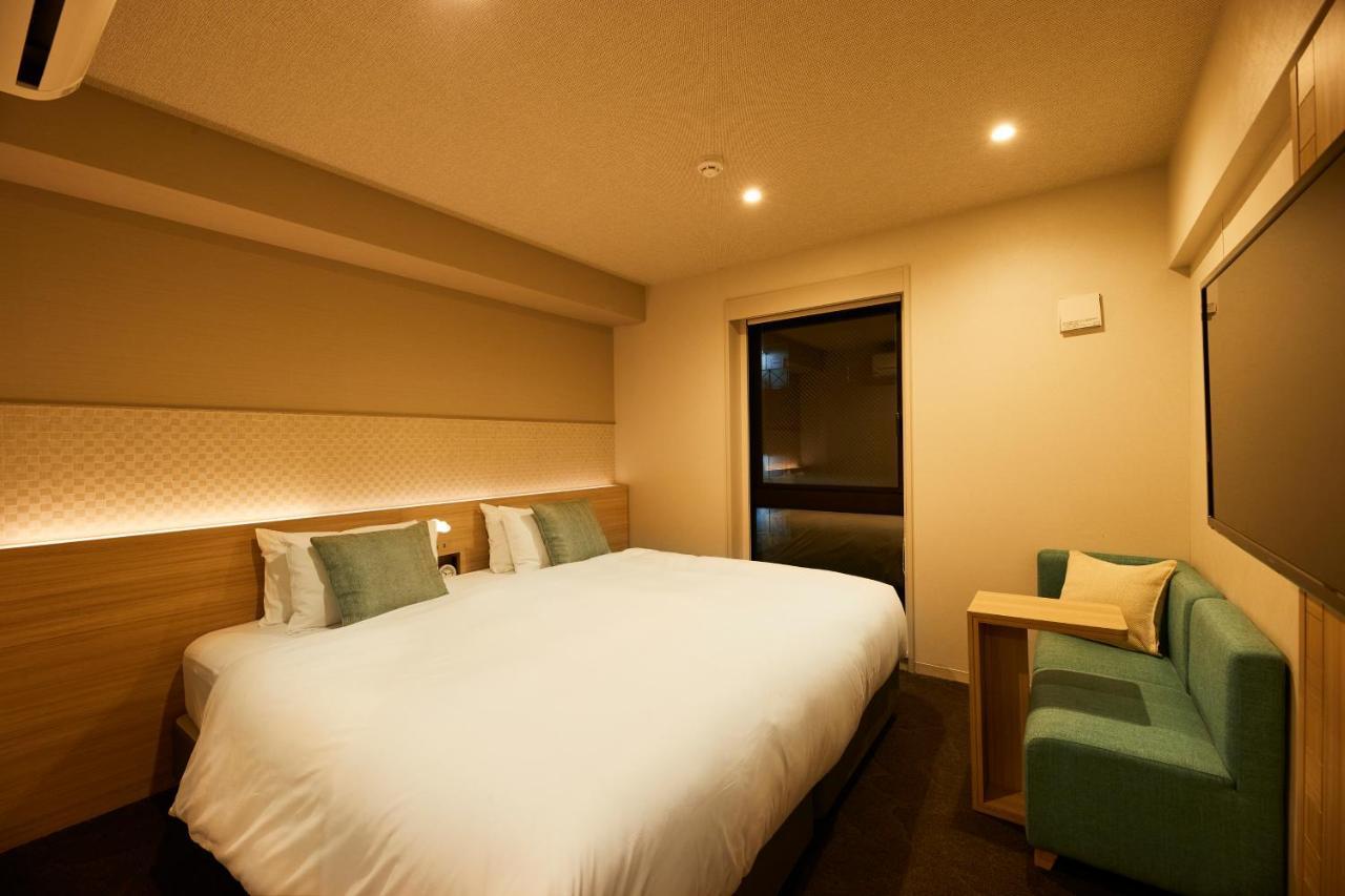King Room,1708393092:JPEG