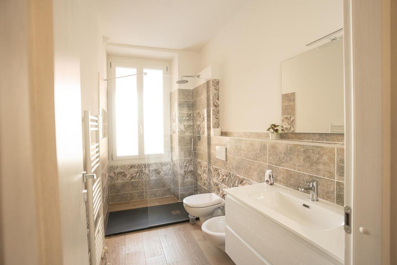 Deluxe Double Room with Shower,1469187290:JPEG