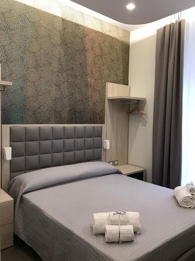 Deluxe Double Room,1498555357:JPEG