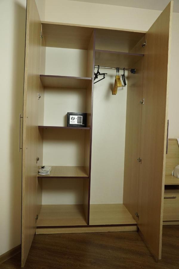 Standard Double Room,1499316808:JPEG
