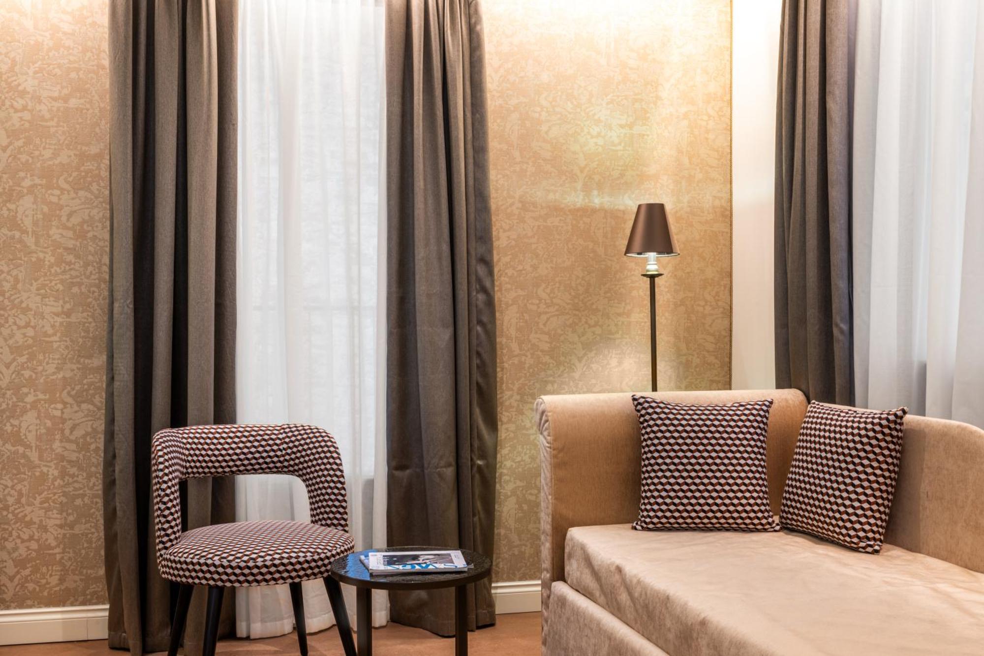 Junior Suite Balcony