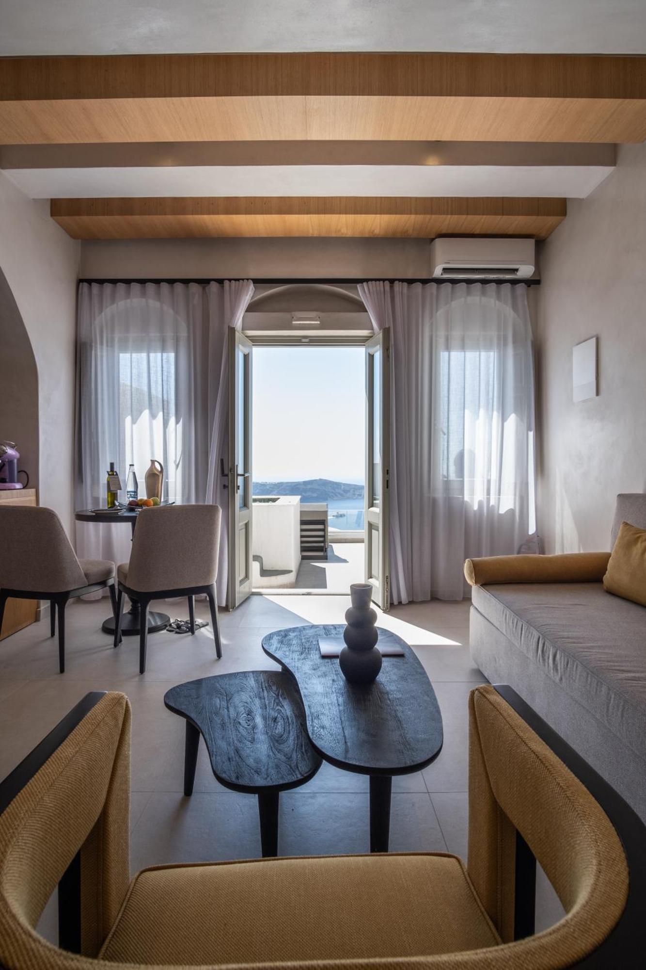 VIP Suite Private Jacuzzi Caldera View,1516575109:JPEG