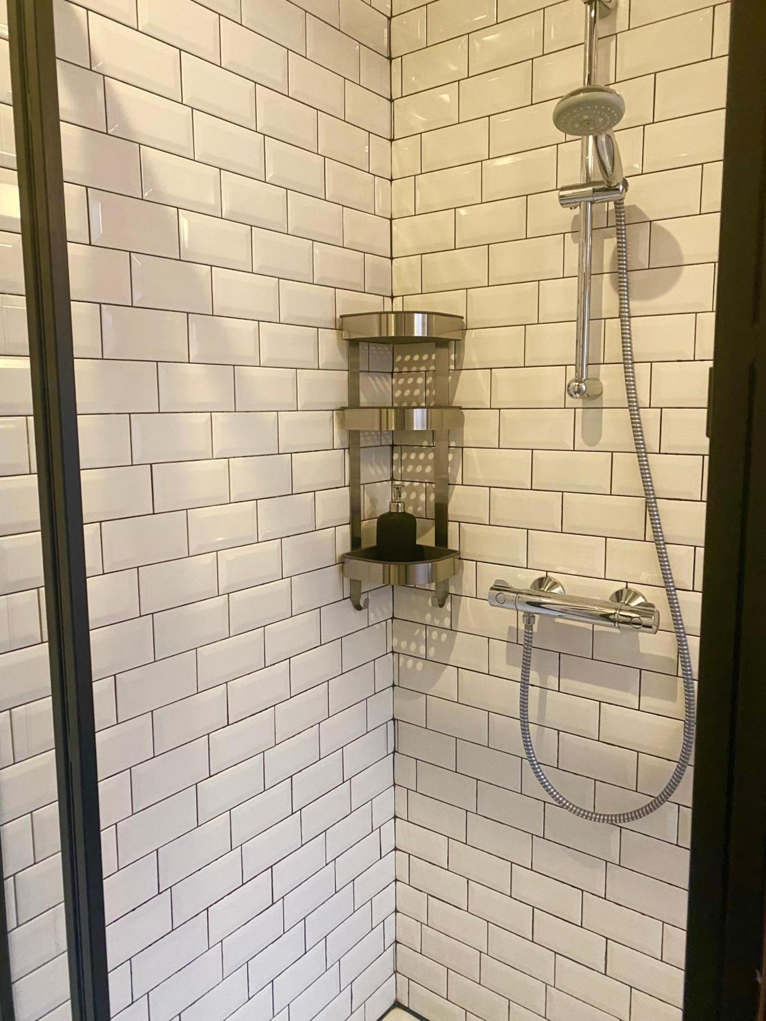 Deluxe Double or Twin Room City View
