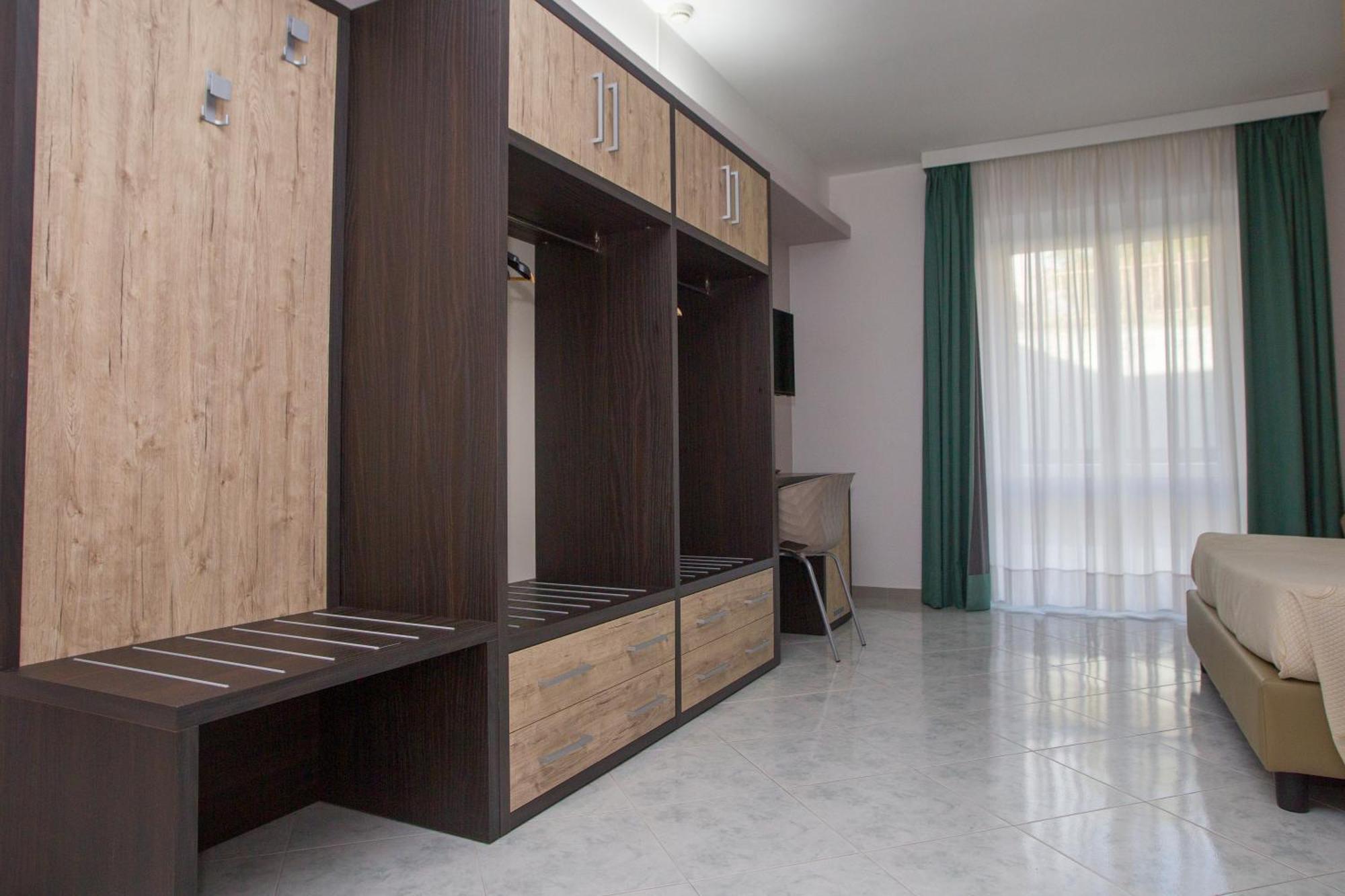 Camera Tripla con Bagno