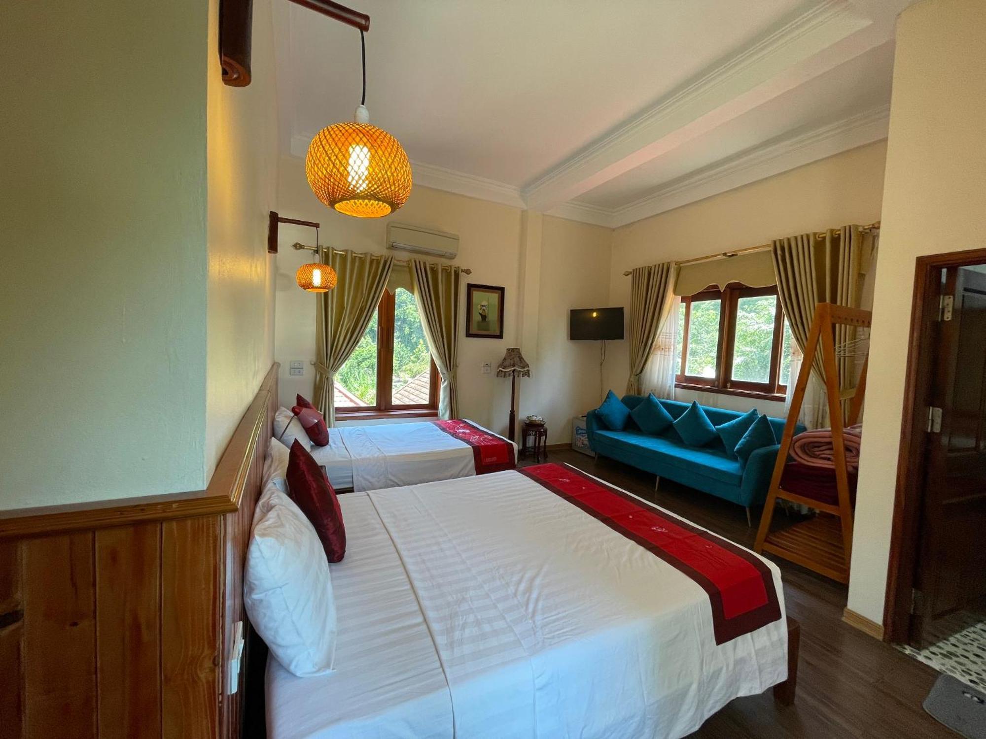 Triple Room