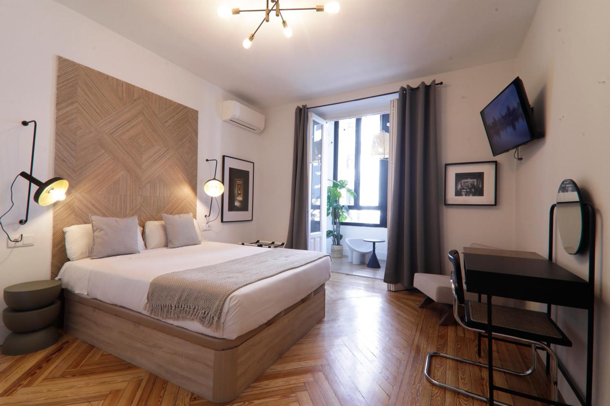Superior Double Room,1584870476:JPEG