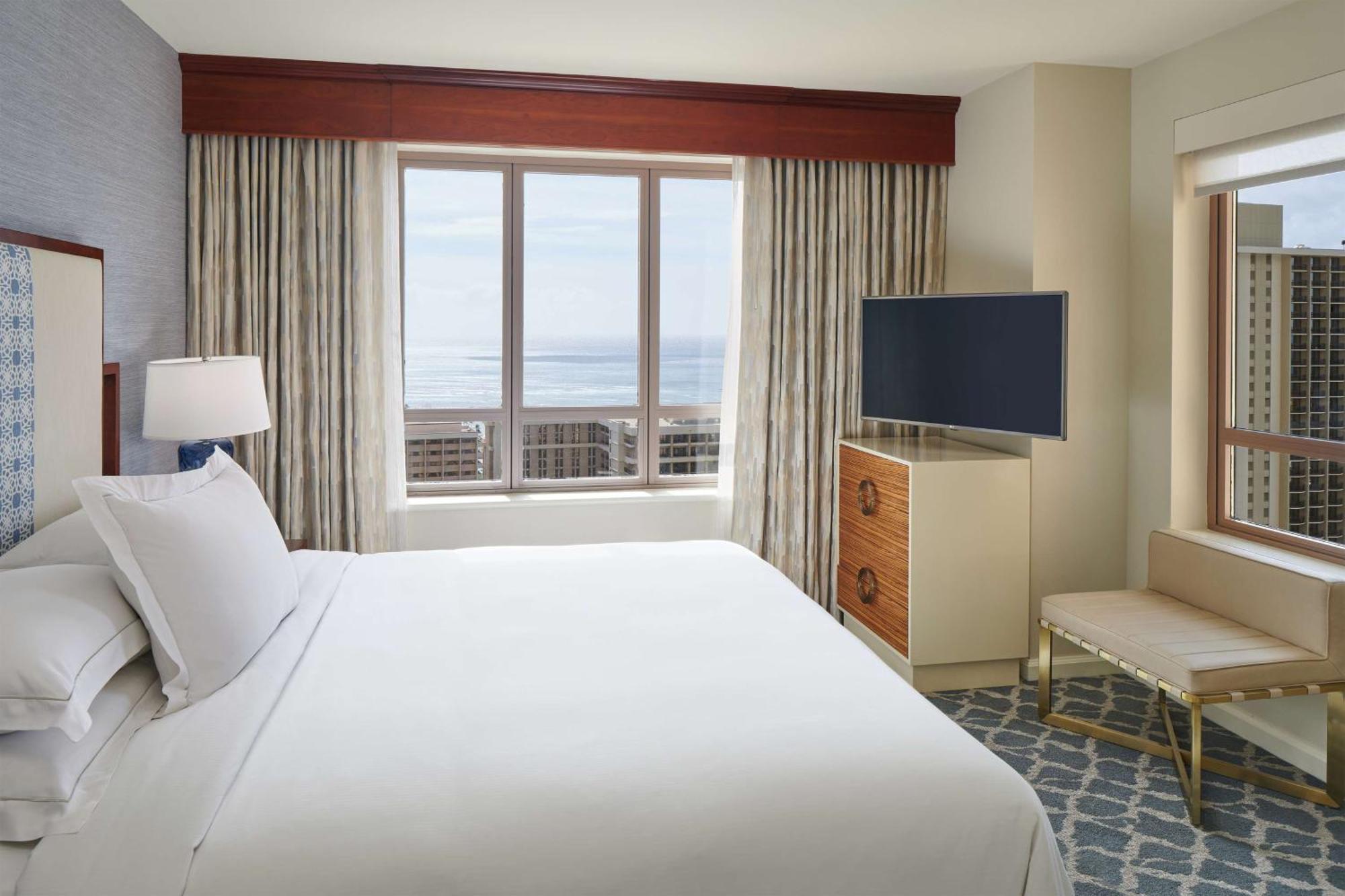 Two-Bedroom Suite with Ocean View,1551652576:JPEG