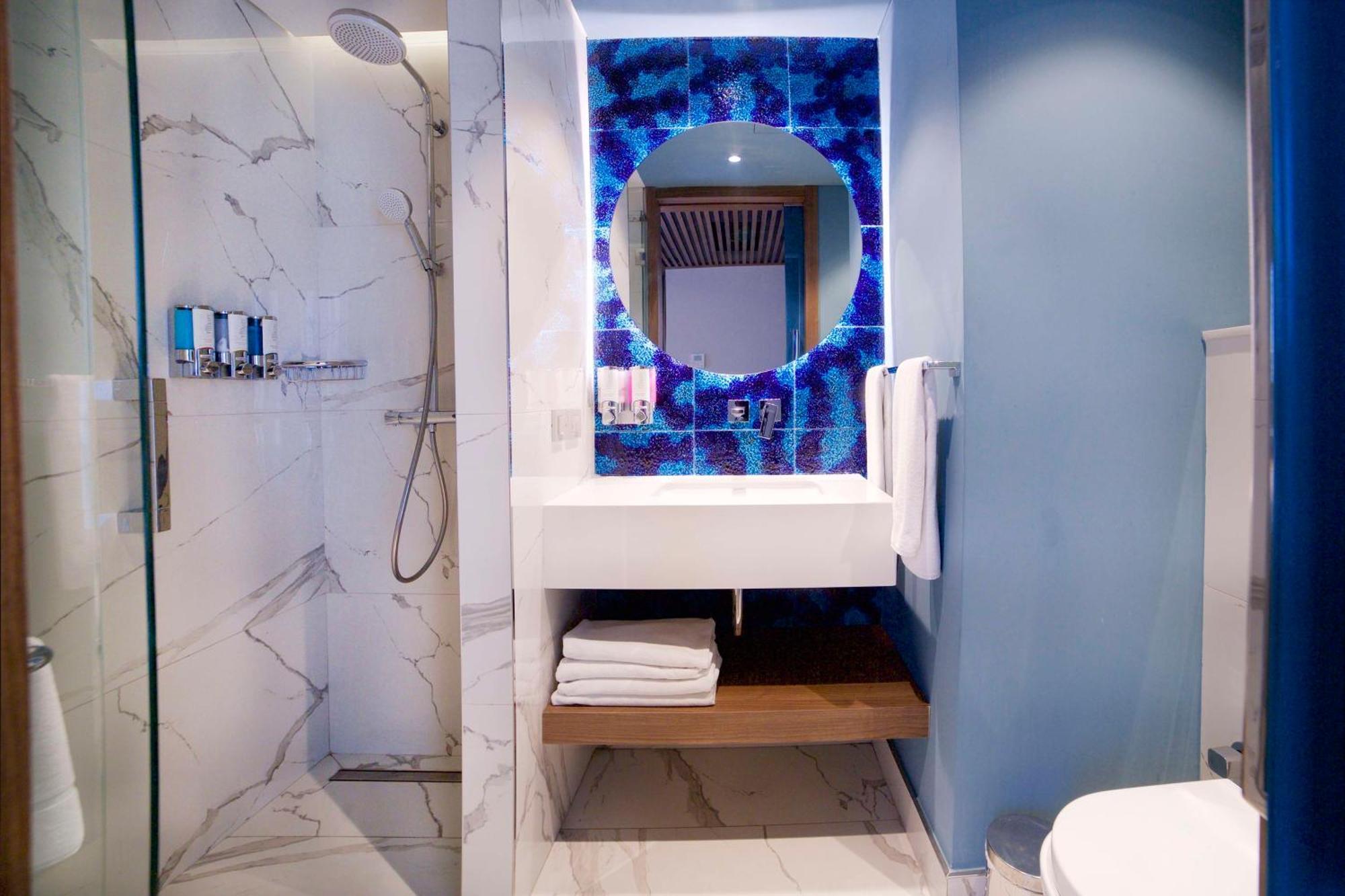 Connecting Family Room with Sofa Bed,1557057508:JPEG