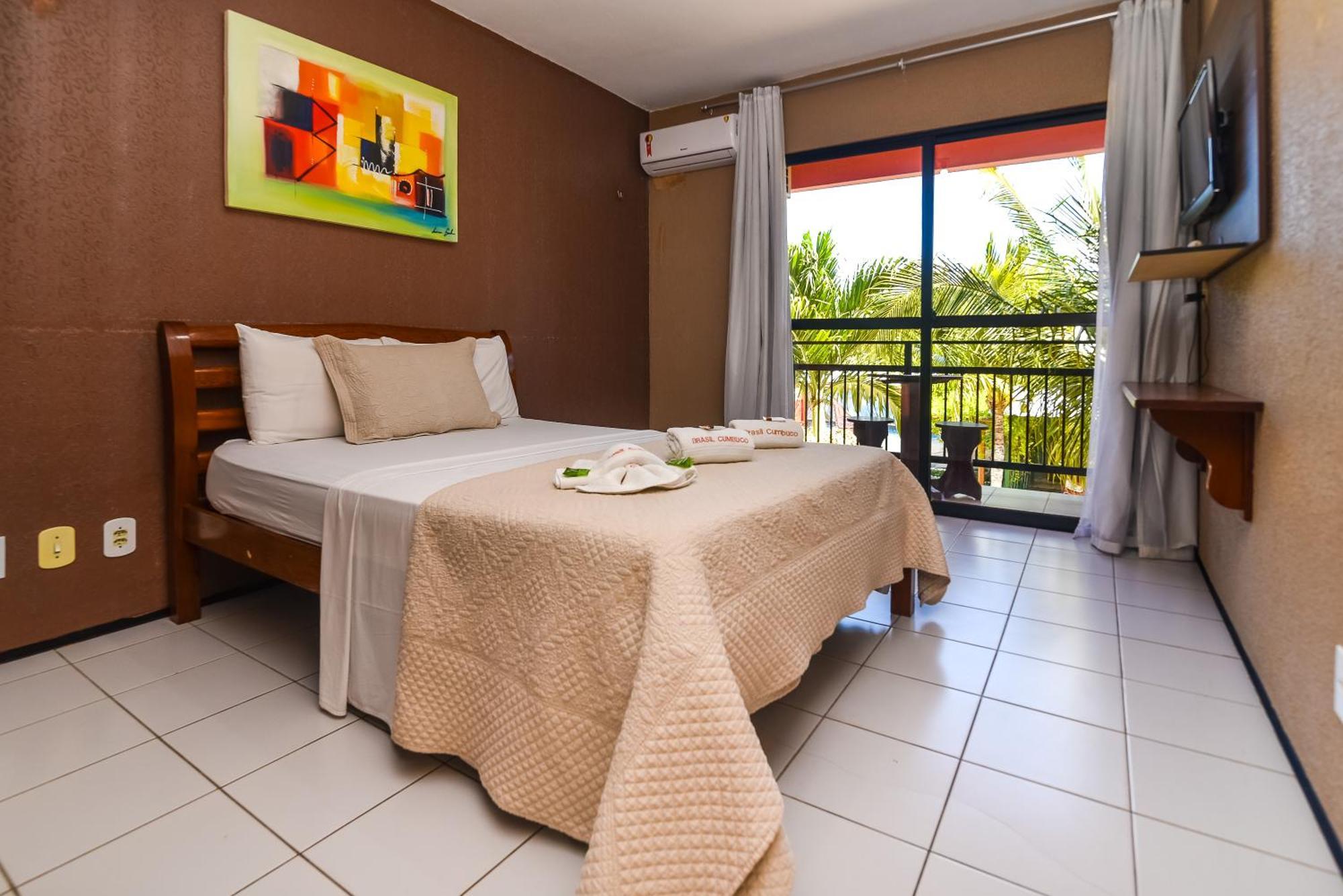 Deluxe Room,1558179205:JPEG