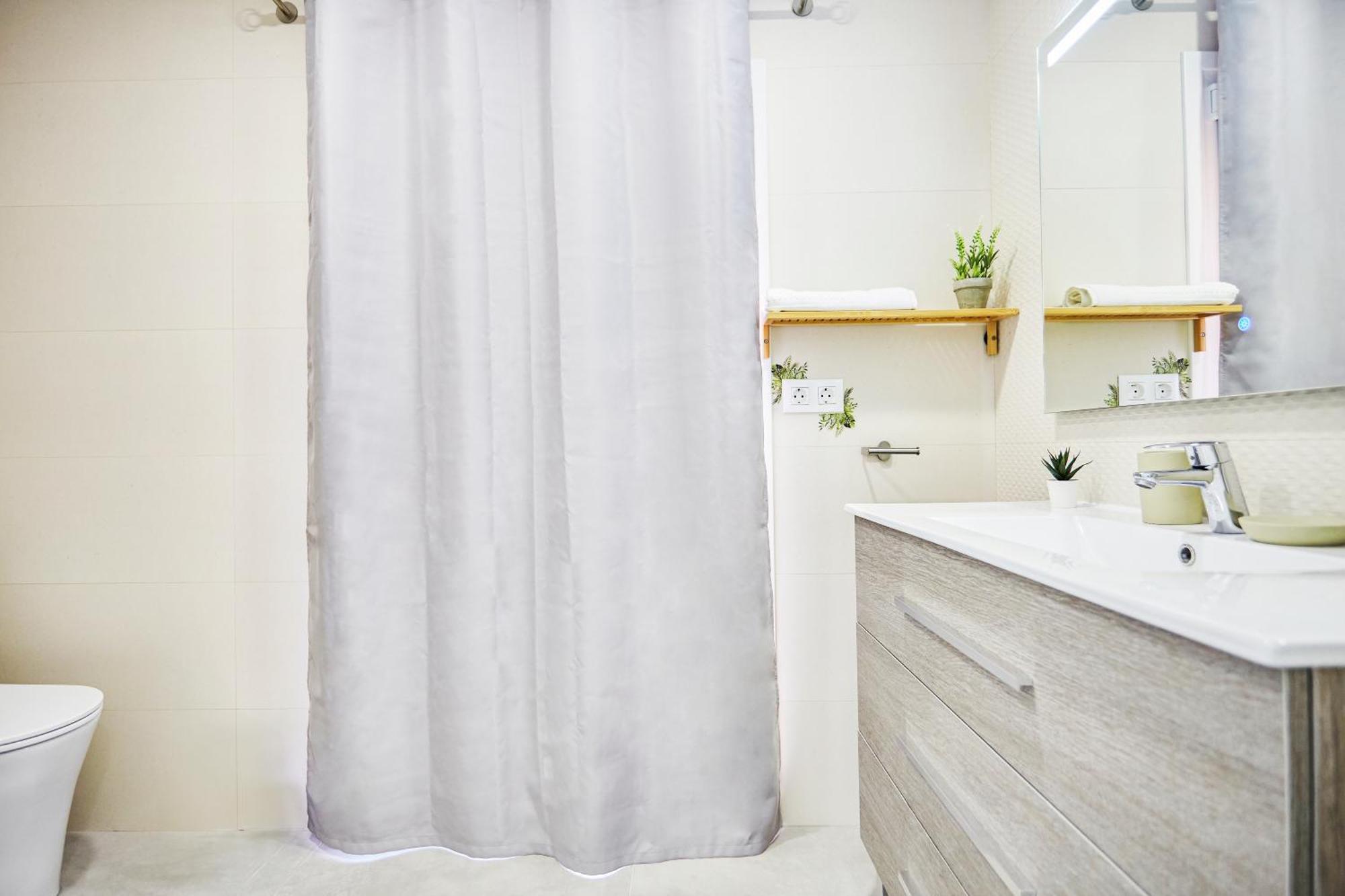 Standard Studio,1566851386:JPEG