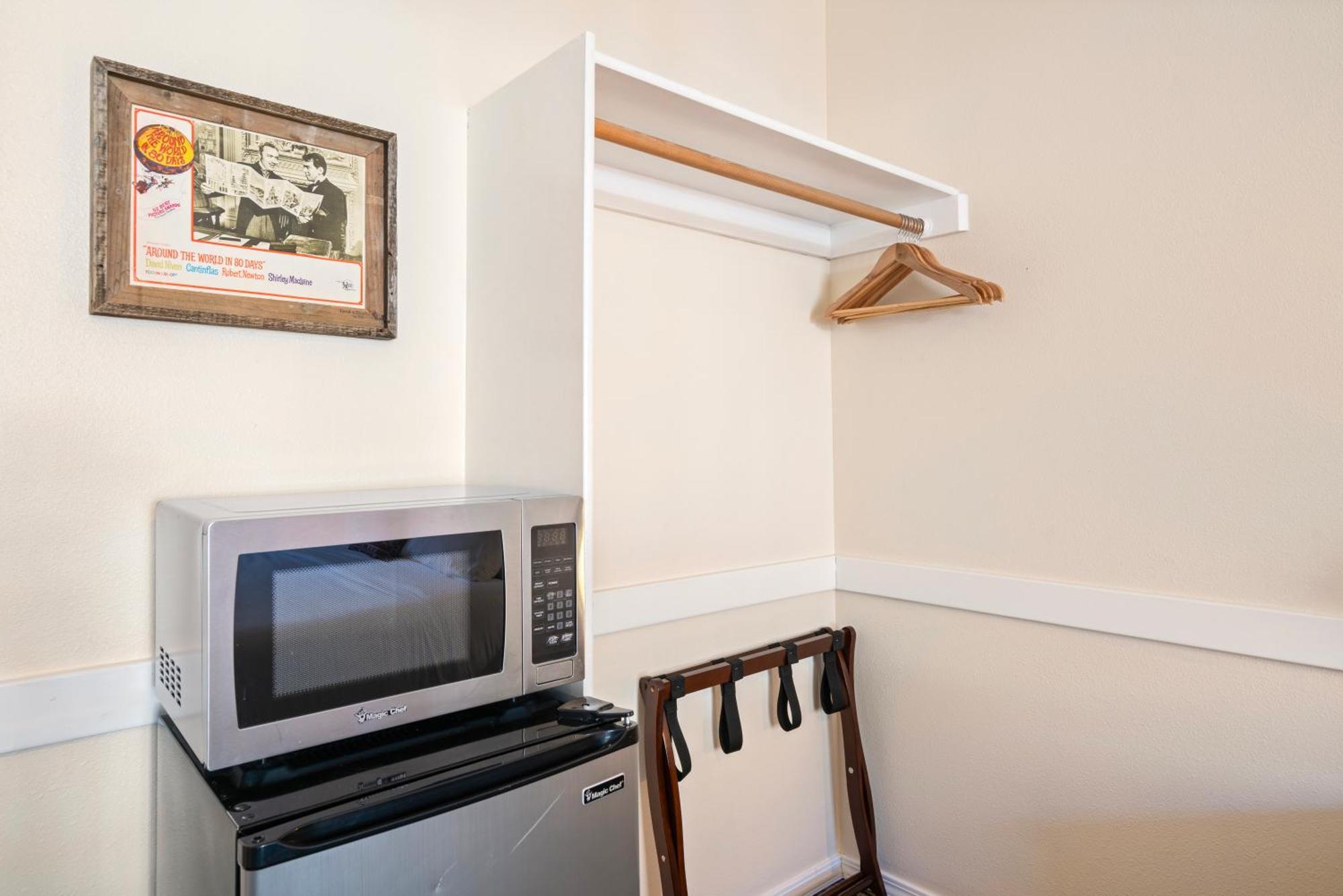 Queen Suite,1581578097:JPEG